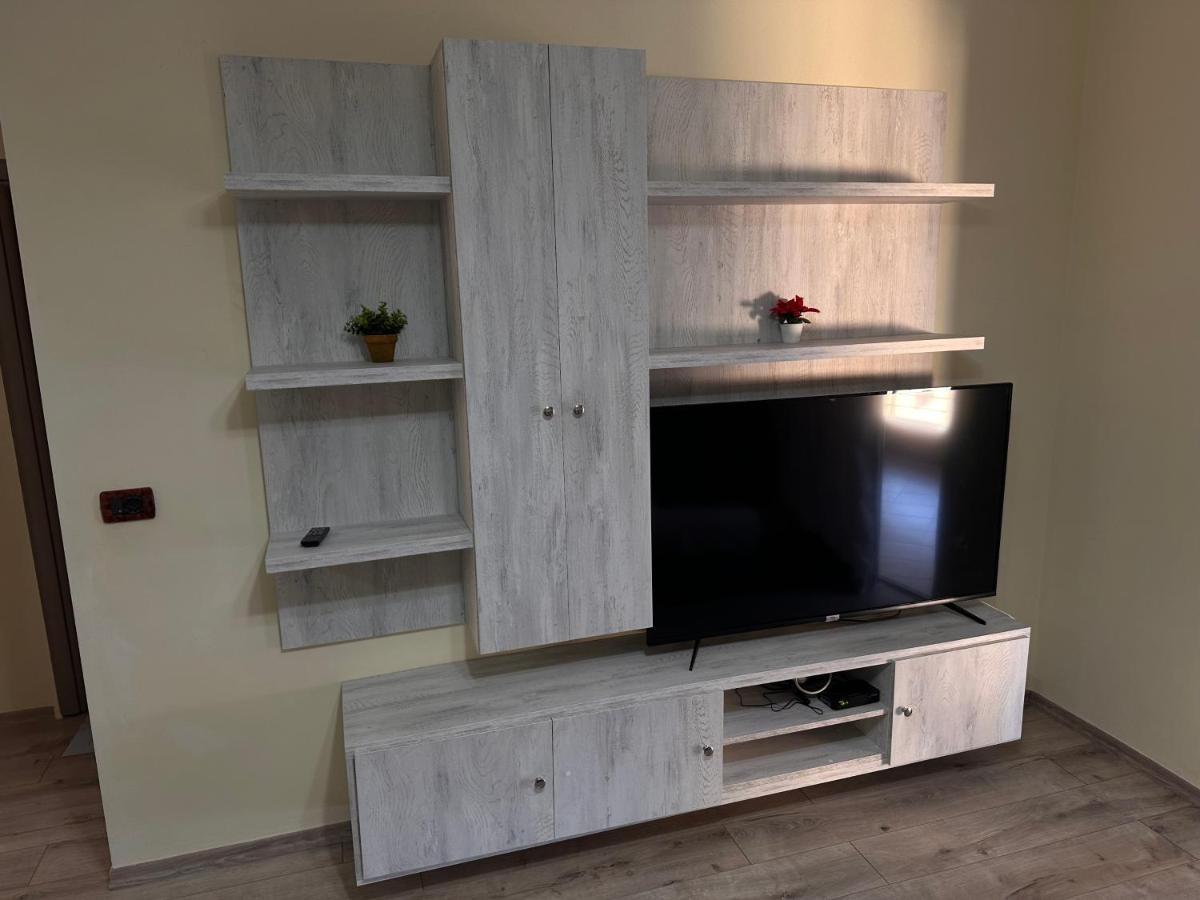 Family Apartments Sarandë 外观 照片
